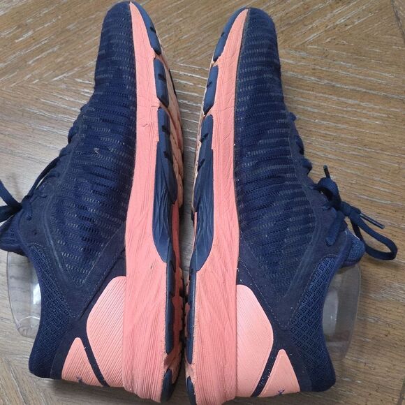 ASICS Women’s Dynaflyte 2 Running Sneakers Shoes Navy And Peach Sz 10M - Picture 6 of 10
